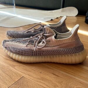 Yeezy Adidas Boost sneakers